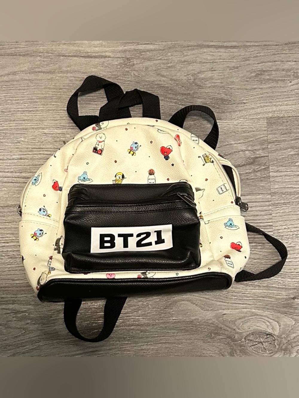 BTS BT21 Cream Character Mini Backpack Good Condition